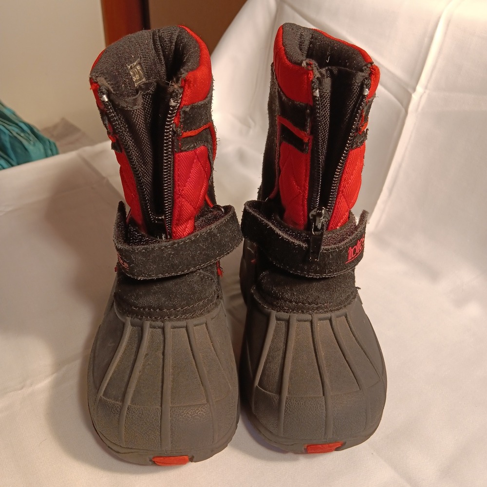 Totes Kids Winter Snow Boots Red Black Leather Zipper 8M